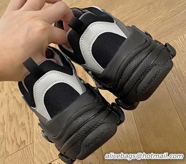 Good Looking Balenciaga Triple S Trainers Sneakers in Leather and Mesh Black/Silver/Grey 223033