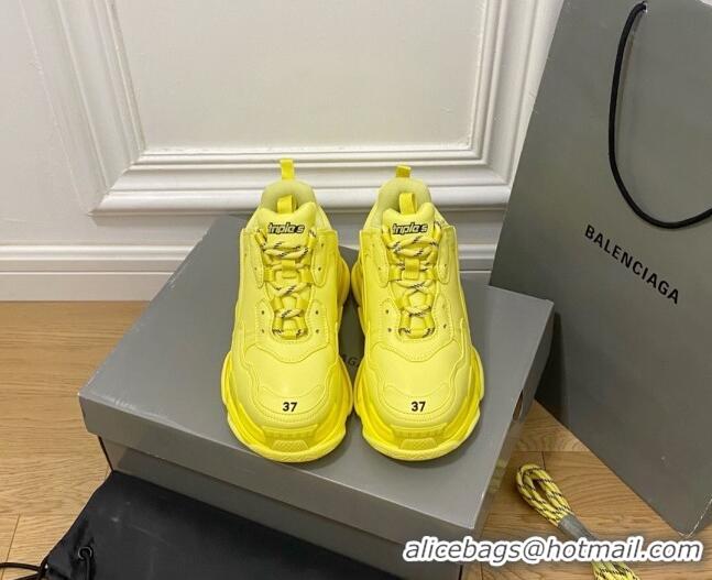 Grade Quality Balenciaga Triple S Trainers Sneakers in Calf Leather Yellow 0223039