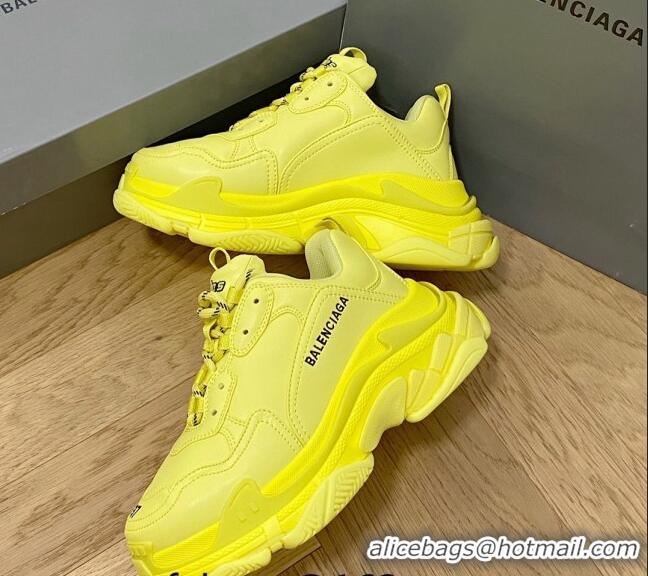 Grade Quality Balenciaga Triple S Trainers Sneakers in Calf Leather Yellow 0223039