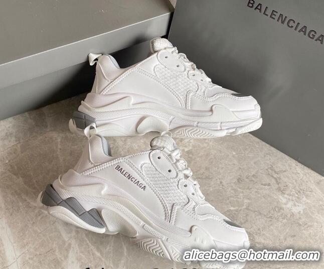 Sumptuous Balenciaga Triple S Trainers Sneakers in Leather and Mesh White/Silver 223051