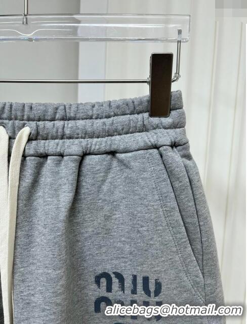 Trendy Design Miu Miu Cotton Shorts M022706 Grey 2024