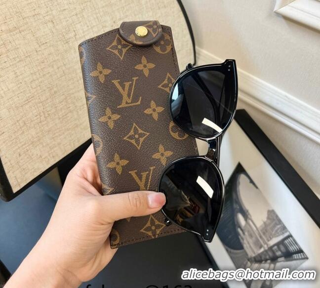 Luxury Classic Louis Vuitton Monogram Canvas Woody Glasses Pouch 0612 Brown 2023