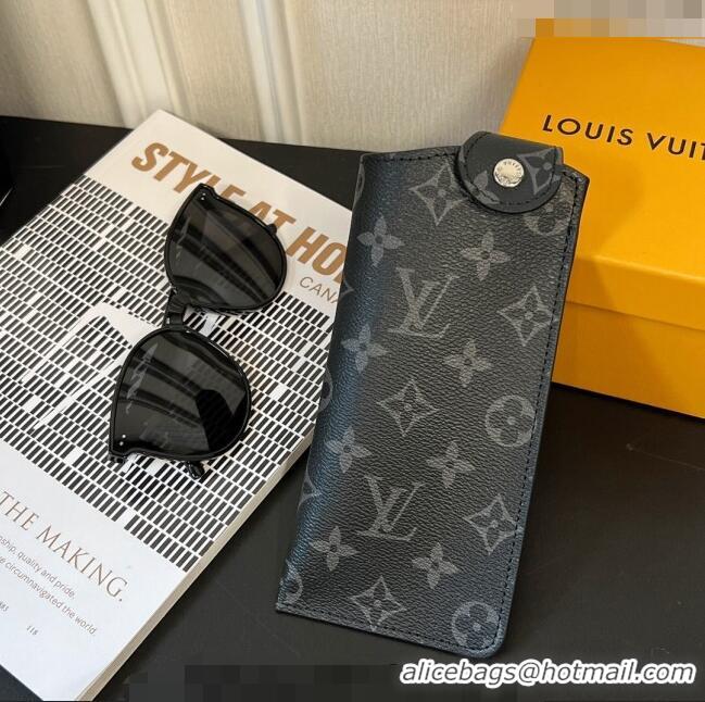 Top Quality Louis Vuitton Woody Glasses Pouch in Monogram 0612 Black 2023