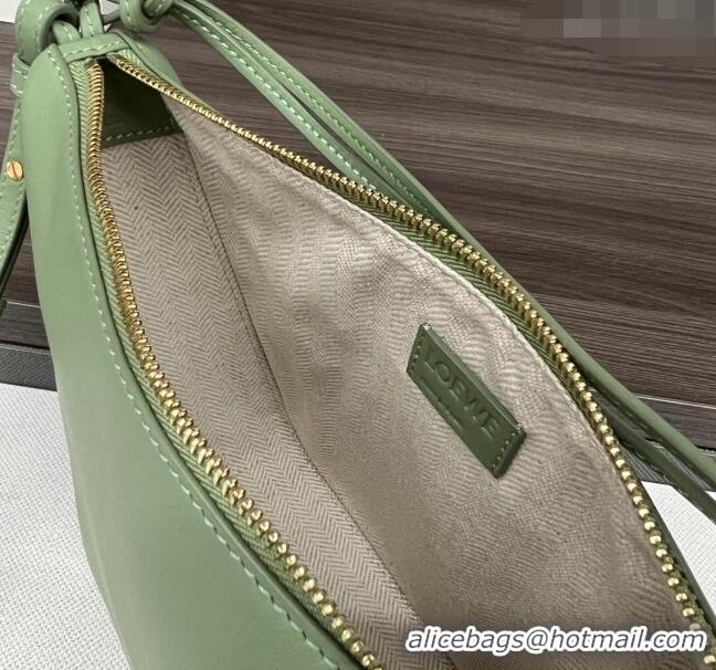 New Design Loewe Mini Hammock Hobo bag in Classic Calfskin 262315 Light Green 2023