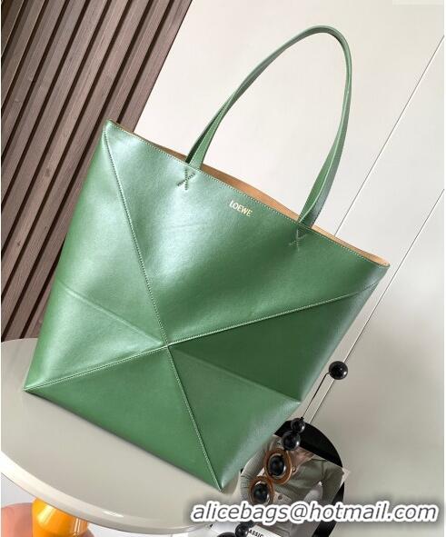 Best Price Loewe Large Puzzle Fold Tote in shiny calfskin Hunter 9033 Green 2023