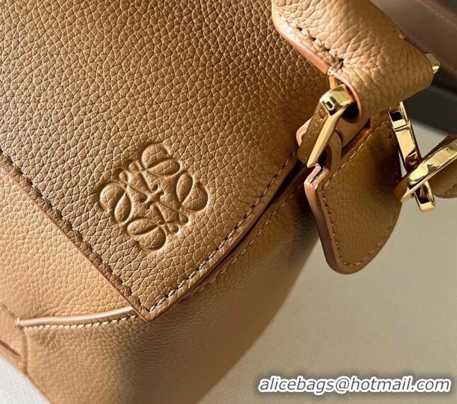 Top Quality Loewe Small Puzzle Edge bag in Grained Calfskin 062324 Light Brown 2023