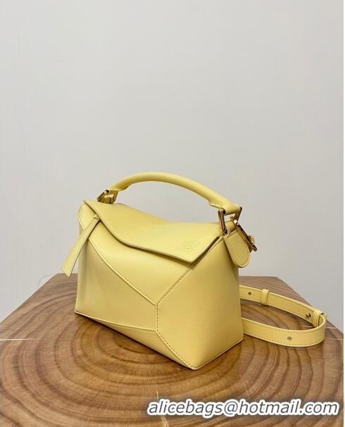 Famous Brand Loewe Small Puzzle Bag in Classic Calfskin 9311L Yellow 2023 TOP