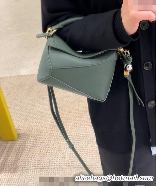 Promotional Loewe Mini Puzzle Edge bag in Grained Calfskin 062312 Green 2023