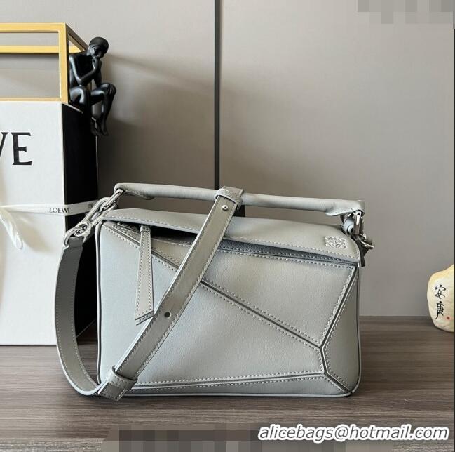 Good Quality Loewe Small Puzzle Edge bag in Classic Calfskin 261801 Pearl Grey 2023