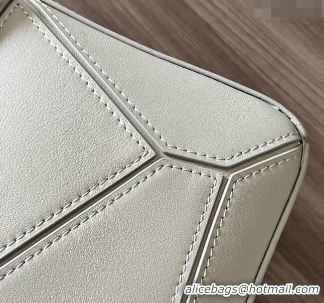 Good Quality Loewe Small Puzzle Edge bag in Classic Calfskin 261801 Pearl Grey 2023