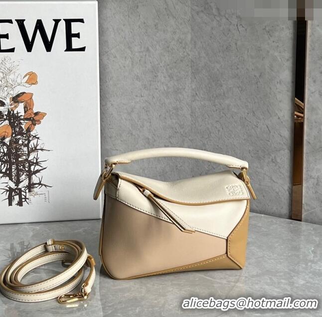 Unique Grade Loewe Mini Puzzle bag in Classic Calfskin 0202 White/Nude/Light Brown 2024