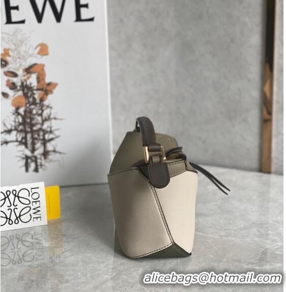 Super Quality Loewe Mini Puzzle bag in Classic Calfskin 0202 Beige/Green 2024