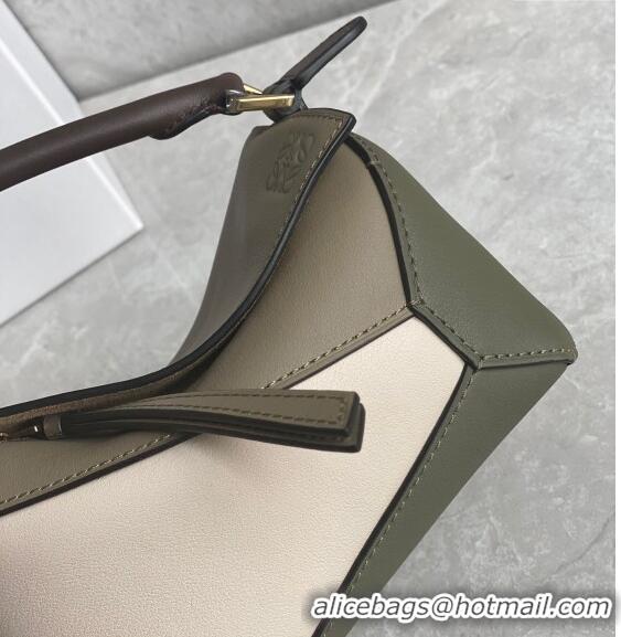 Super Quality Loewe Mini Puzzle bag in Classic Calfskin 0202 Beige/Green 2024