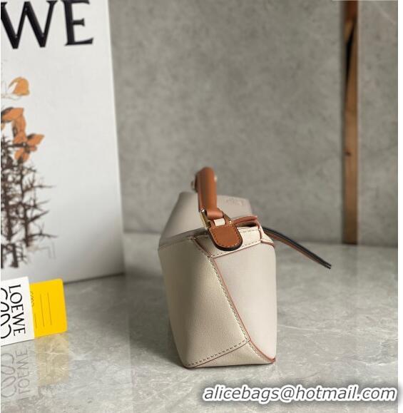 Unique Grade Loewe Mini Puzzle bag in Classic Calfskin 0202 White/Grey/Brown 2024