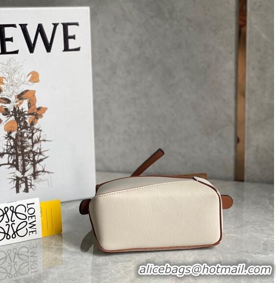 Unique Grade Loewe Mini Puzzle bag in Classic Calfskin 0202 White/Grey/Brown 2024