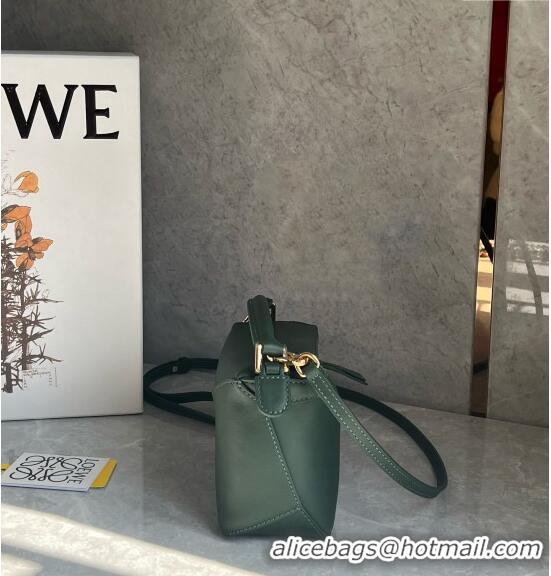 Trendy Design Loewe Mini Puzzle bag in Classic Calfskin 0202 Bottle Green 2024