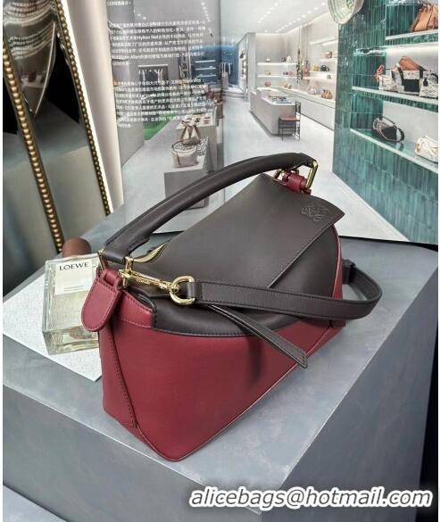 Grade Fashion Loewe Small Puzzle Edge bag in Classic Calfskin 0202 Burgundy/Chocolate Brown 2024