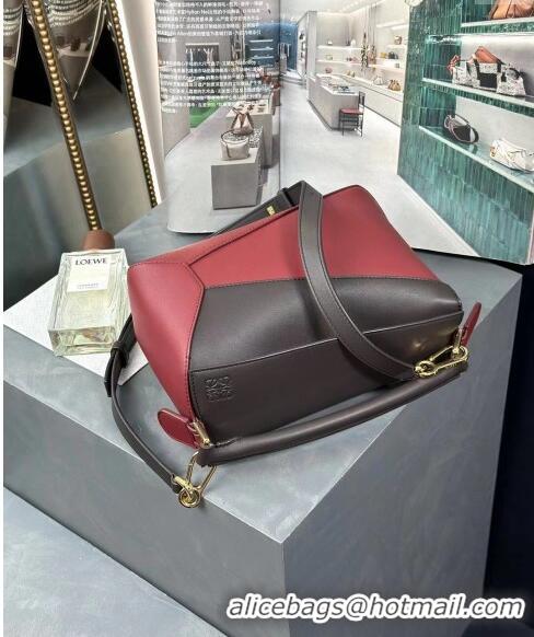 Grade Fashion Loewe Small Puzzle Edge bag in Classic Calfskin 0202 Burgundy/Chocolate Brown 2024