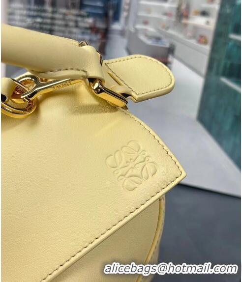 Good Taste Loewe Small Puzzle Edge bag in Smooth Calfskin 0202 Vanilla Yellow 2024