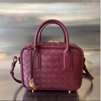 Traditional Specials Bottega Veneta Small Getaway Top Handle Bag in Intrecciato Leather 776736 Burgundy 2023