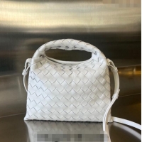 Promotional Bottega Veneta Mini Hop Hobo Bag in Intrecciato Leather 777586 White 2023