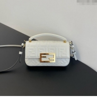 Good Taste Fendi Baguette Phone Bag in Calf Leather F1103 White 2024