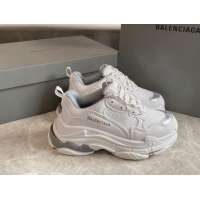 Sumptuous Balenciaga Triple S Trainers Sneakers in Leather and Mesh White/Silver 223051