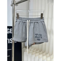 Trendy Design Miu Miu Cotton Shorts M022706 Grey 2024