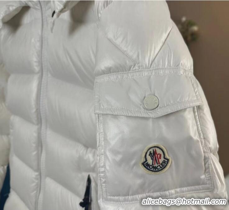 Sumptuous Discount Moncler Short Down Jacket M92028 White