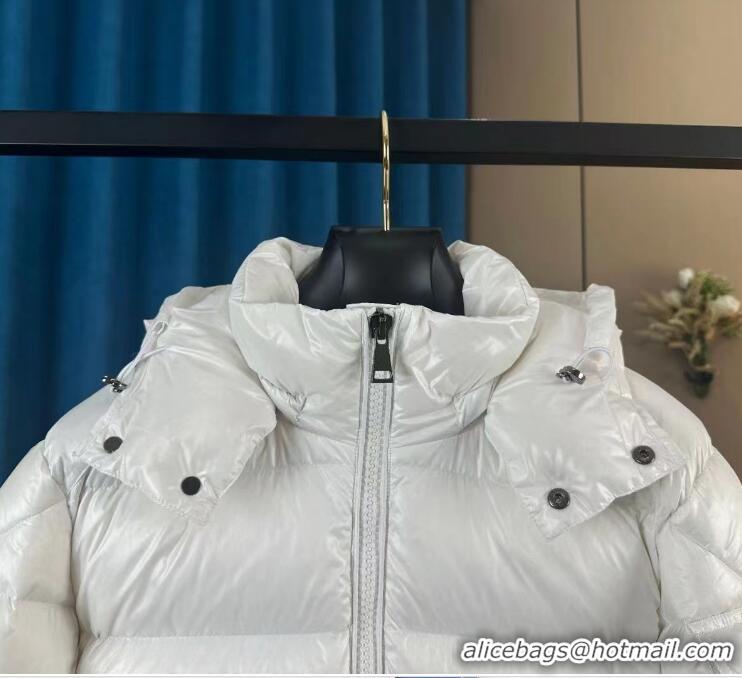 Sumptuous Discount Moncler Short Down Jacket M92028 White