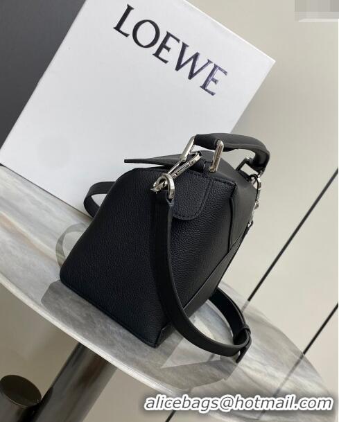 Affordable Price Loewe Small Puzzle Edge bag in Litchi-Grained Calfskin 0202 Black 2024