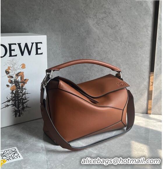 Promotional Loewe Puzzle Medium Bag in Smooth Calfskin 3002B Caramel Brown 2024