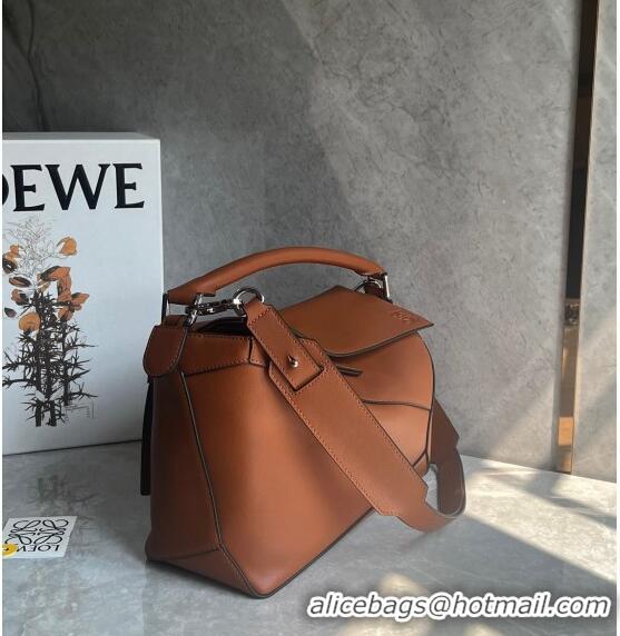 Promotional Loewe Puzzle Medium Bag in Smooth Calfskin 3002B Caramel Brown 2024