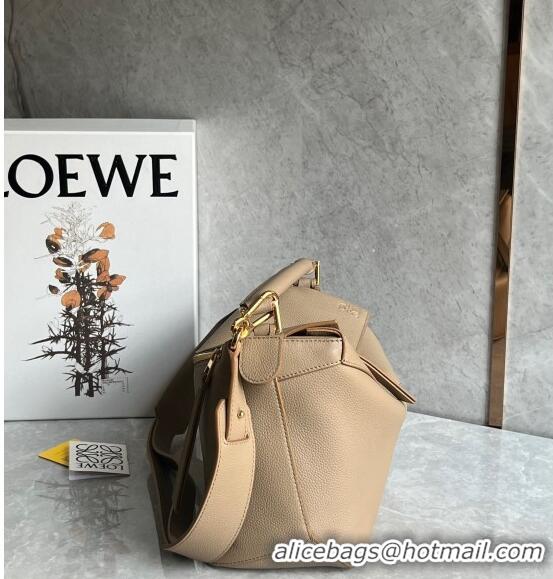 Inexpensive Loewe Puzzle Medium Bag in Litchi-Grained Calfskin 3002B Sand Beige 2024