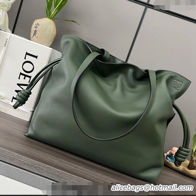 Top Quality Loewe Large Flamenco clutch in nappa calfskin 062350 Bottle Green 2024