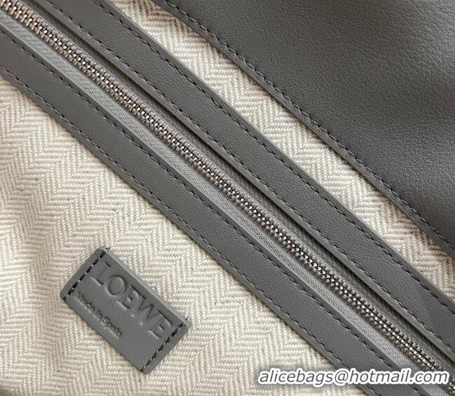 Best Price Loewe Large Flamenco clutch in nappa calfskin 062350 Pearly Grey 2024