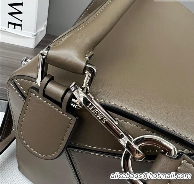 Famous Brand Loewe Large Puzzle Bag in Smooth Calfskin L2107 Khaki 2024