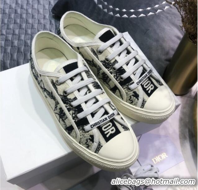 Perfect Dior Walk'n'Dior Sneakers in Embroidered Cotton Black/White 226023