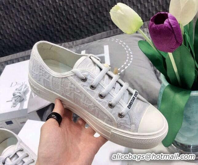 Sumptuous Dior Walk'n'Dior Sneakers in Oblique Embroidered Cotton White 0226047