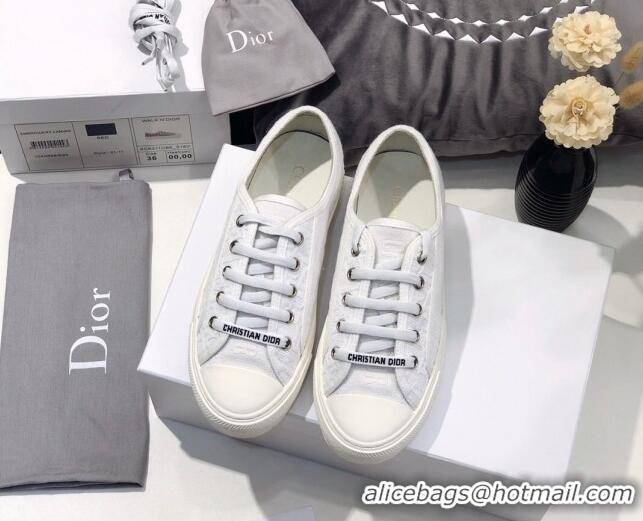 Sumptuous Dior Walk'n'Dior Sneakers in Oblique Embroidered Cotton White 0226047