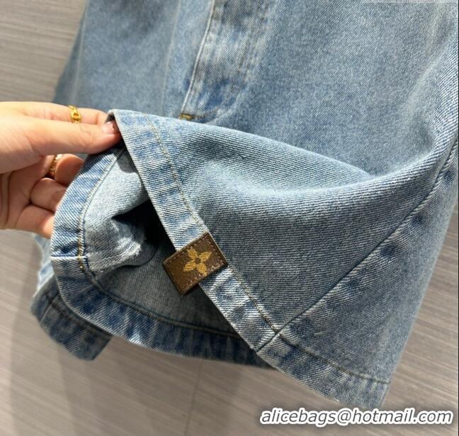 Famous Brand Louis Vuitton Denim Shorts LV032831 Blue 2024