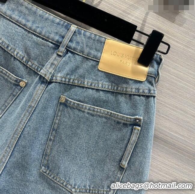 Famous Brand Louis Vuitton Denim Shorts LV032831 Blue 2024