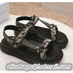 Best Product Dior D-Wave Sandal in Beige and Black Embroidered Cotton 226067