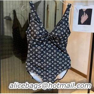 ​Good Looking Louis Vuitton One Piece Swimwear 0306 Black/White 2024