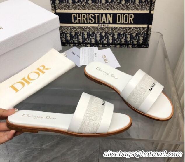 Top Grade Dior Dway Flat Slide Sandals in Calfskin and Embroidered Cotton White 326001