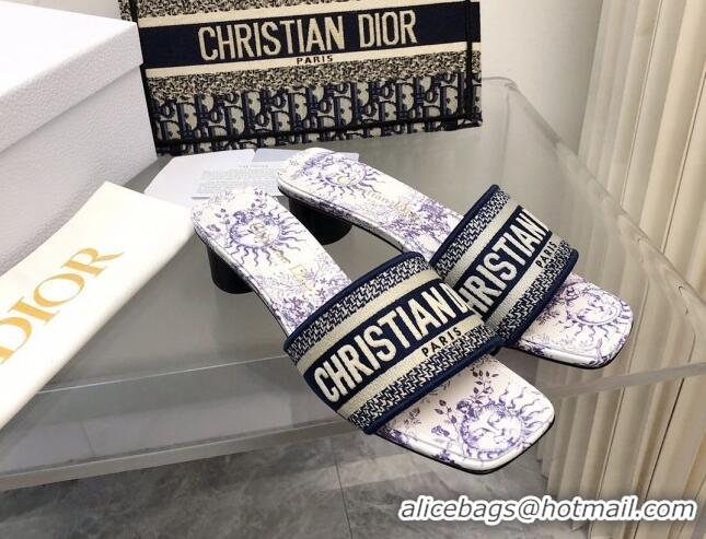 Best Grade Dior Dway Heel Slide Sandals 3.5cm in Embroidered Cotton and White and Blue Toile de Jouy Soleil Motif 326008