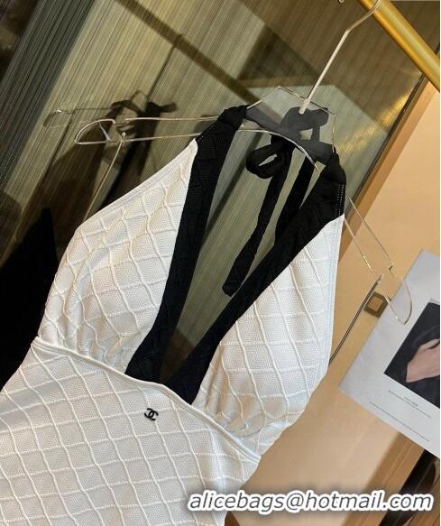 ​Buy Inexpensive Chanel Quilted Swimwear 030601 White/Black 2024