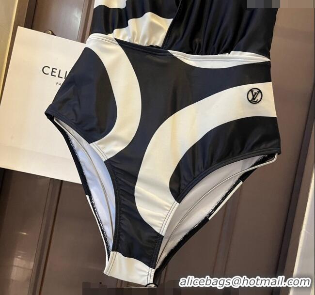 New Arrivals Louis Vuitton Swimwear CH04011624 White/Black 2024