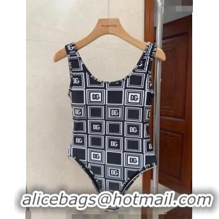 High Quality Dolce & Gabbana DG Check Swimwear CH0401 Black/White 2024