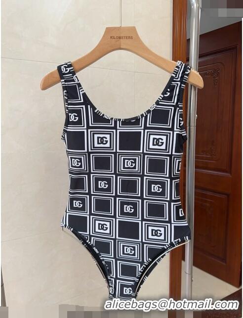 High Quality Dolce & Gabbana DG Check Swimwear CH0401 Black/White 2024